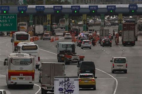 nlex traffic update today going to pampanga|NLEX opens traffic safety hub in Pampanga .